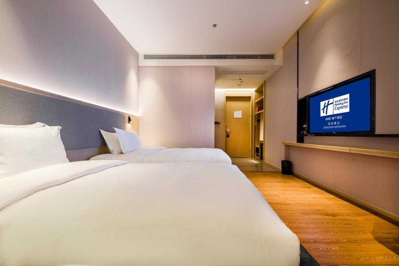 Holiday Inn Express Shenzhen Nanshan, An Ihg Hotel Zewnętrze zdjęcie