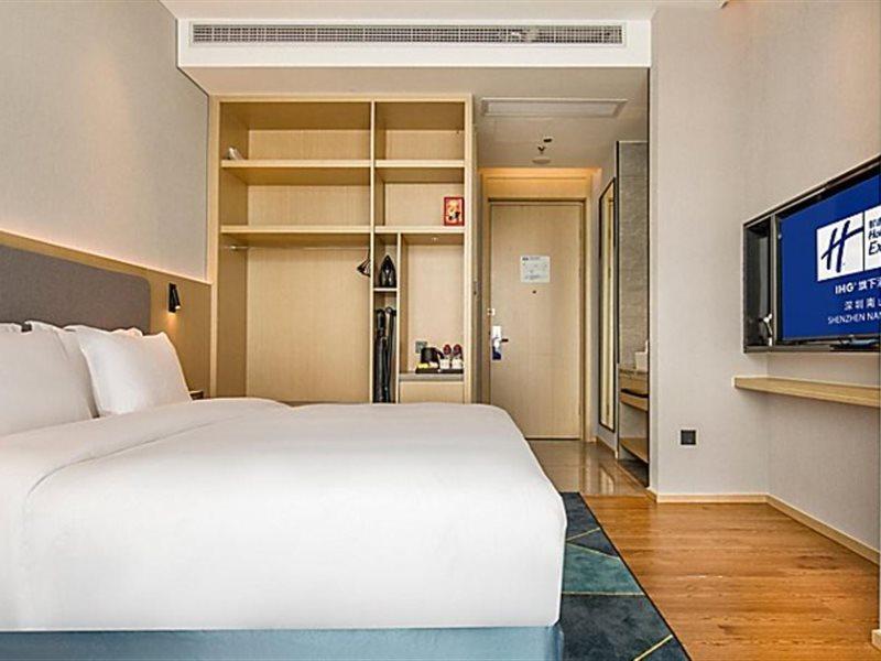 Holiday Inn Express Shenzhen Nanshan, An Ihg Hotel Zewnętrze zdjęcie